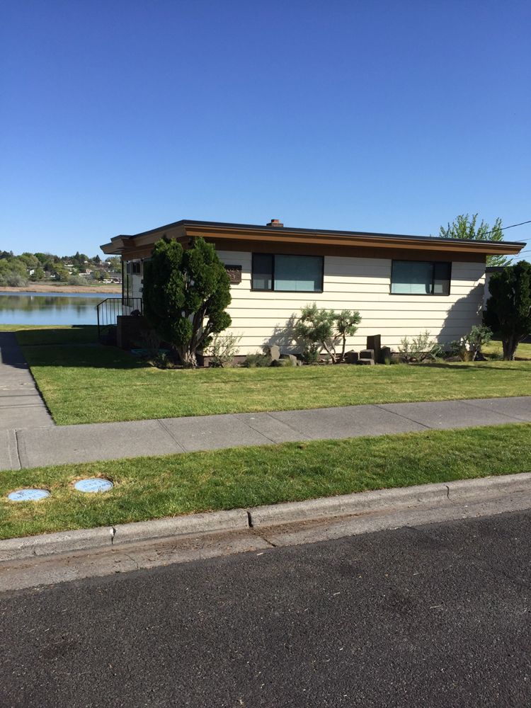 1025 W Lakeside Dr, Moses Lake, WA 98837 Trulia
