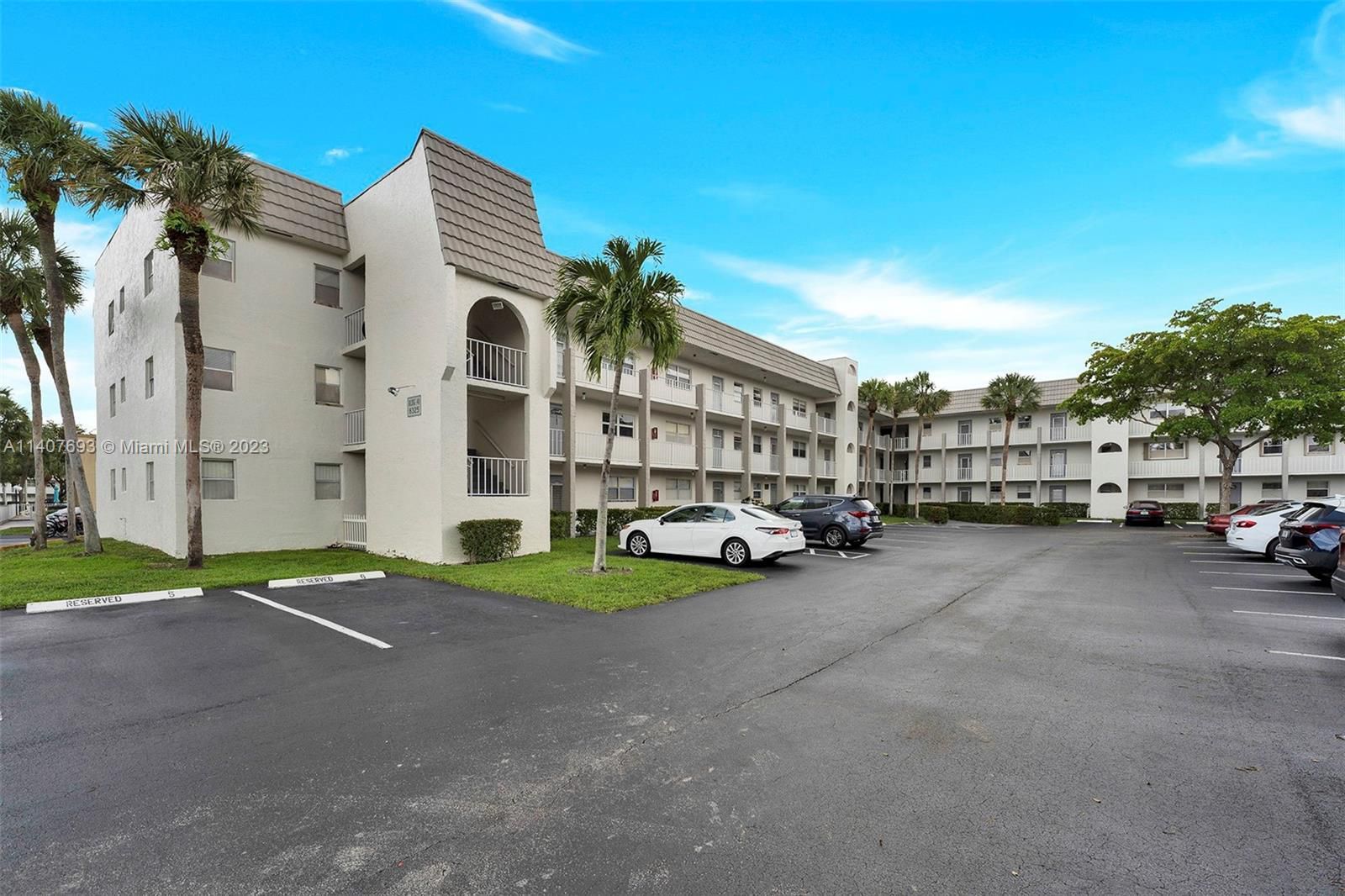 8325 Sunrise Lakes Blvd 303, Sunrise, FL 33322 Trulia