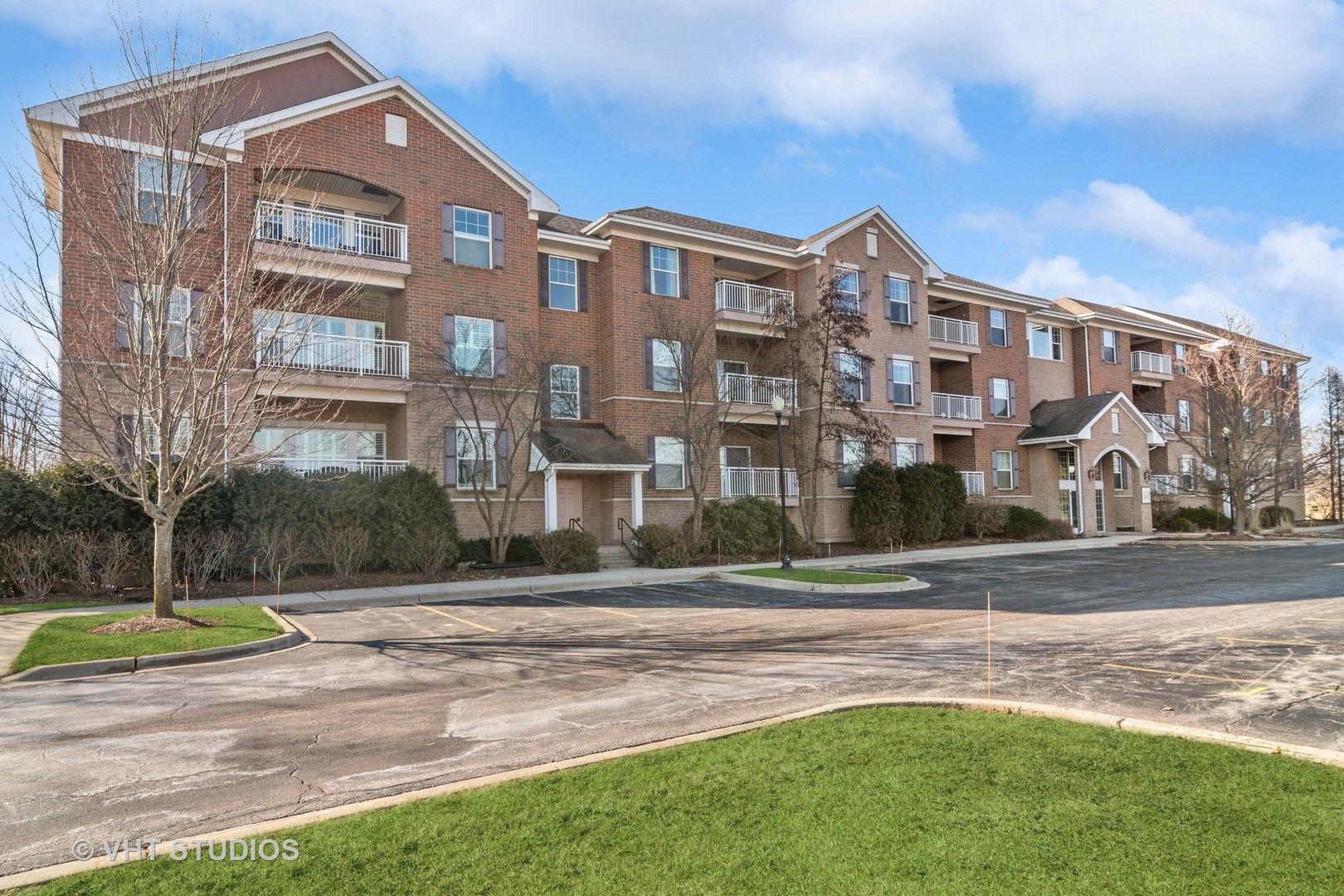 2692 Stone Cir 304, Geneva, IL 60134 Trulia