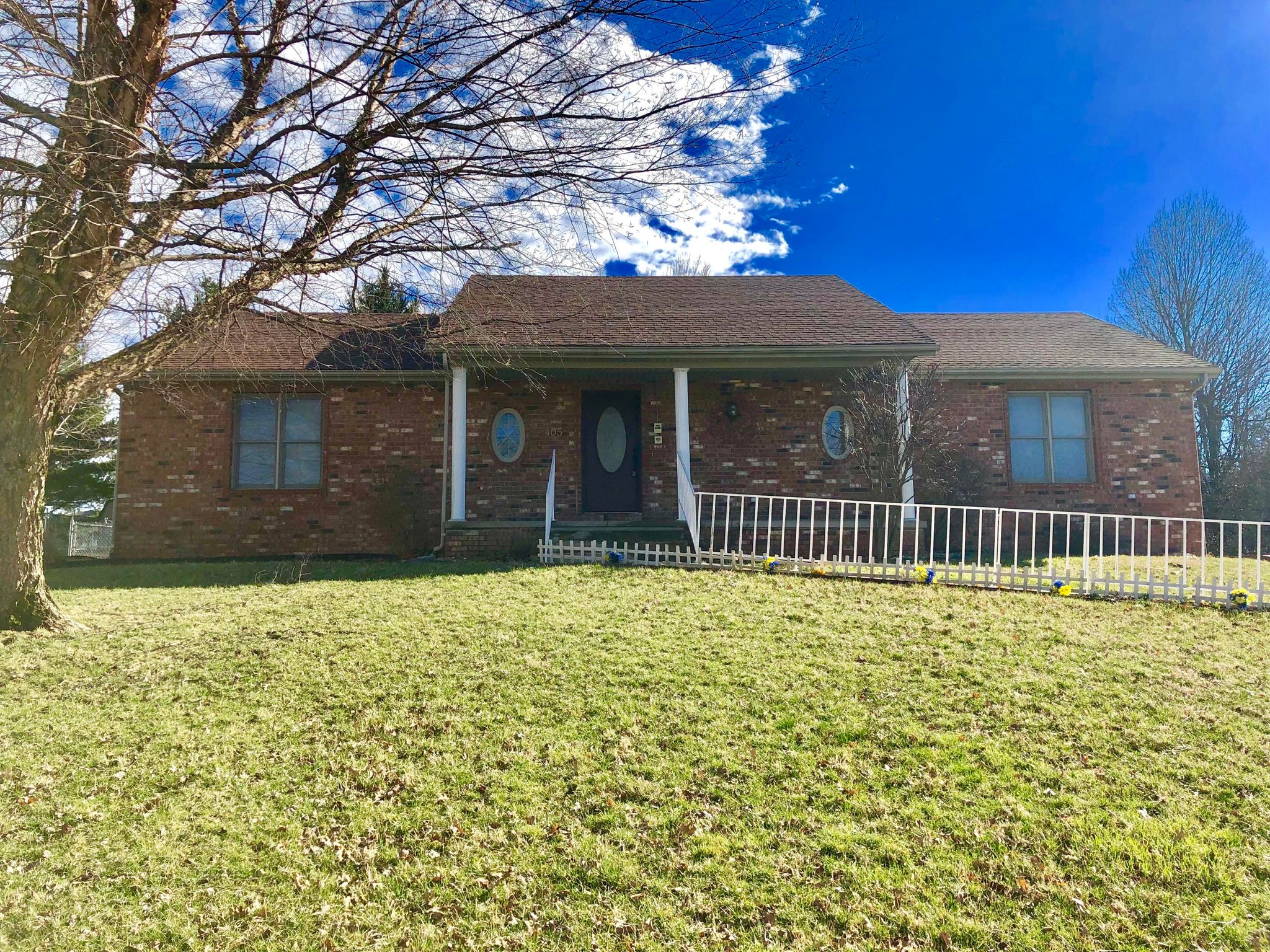 405 Honeysuckle Ln, MO 65708 Trulia