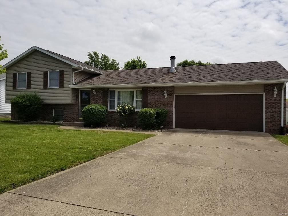 943 Albers Ln, Bethalto, IL 62010 Trulia