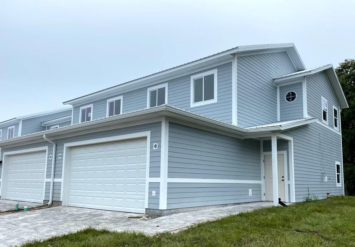 2401 21st St NW, Winter Haven, FL 33881 3 Bed, 2.5 Bath