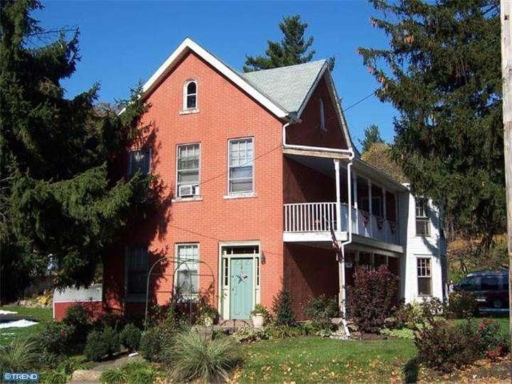 357 W Philadelphia Ave, Boyertown, PA 19512 See Est. Value, Schools