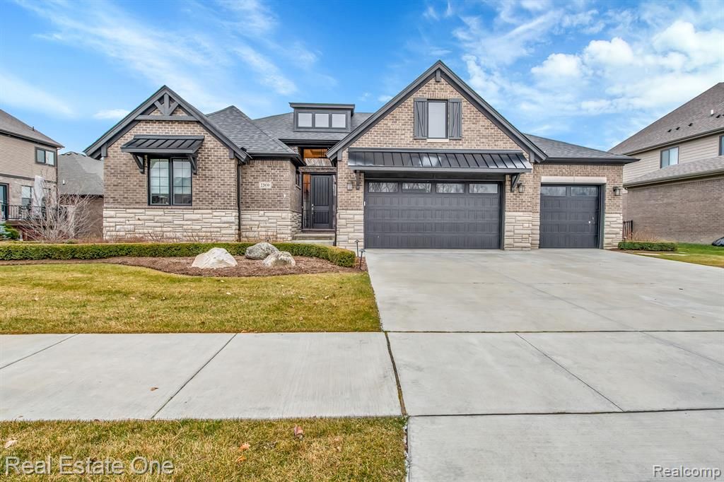 22030 Anita Way E, MI 48044 Trulia