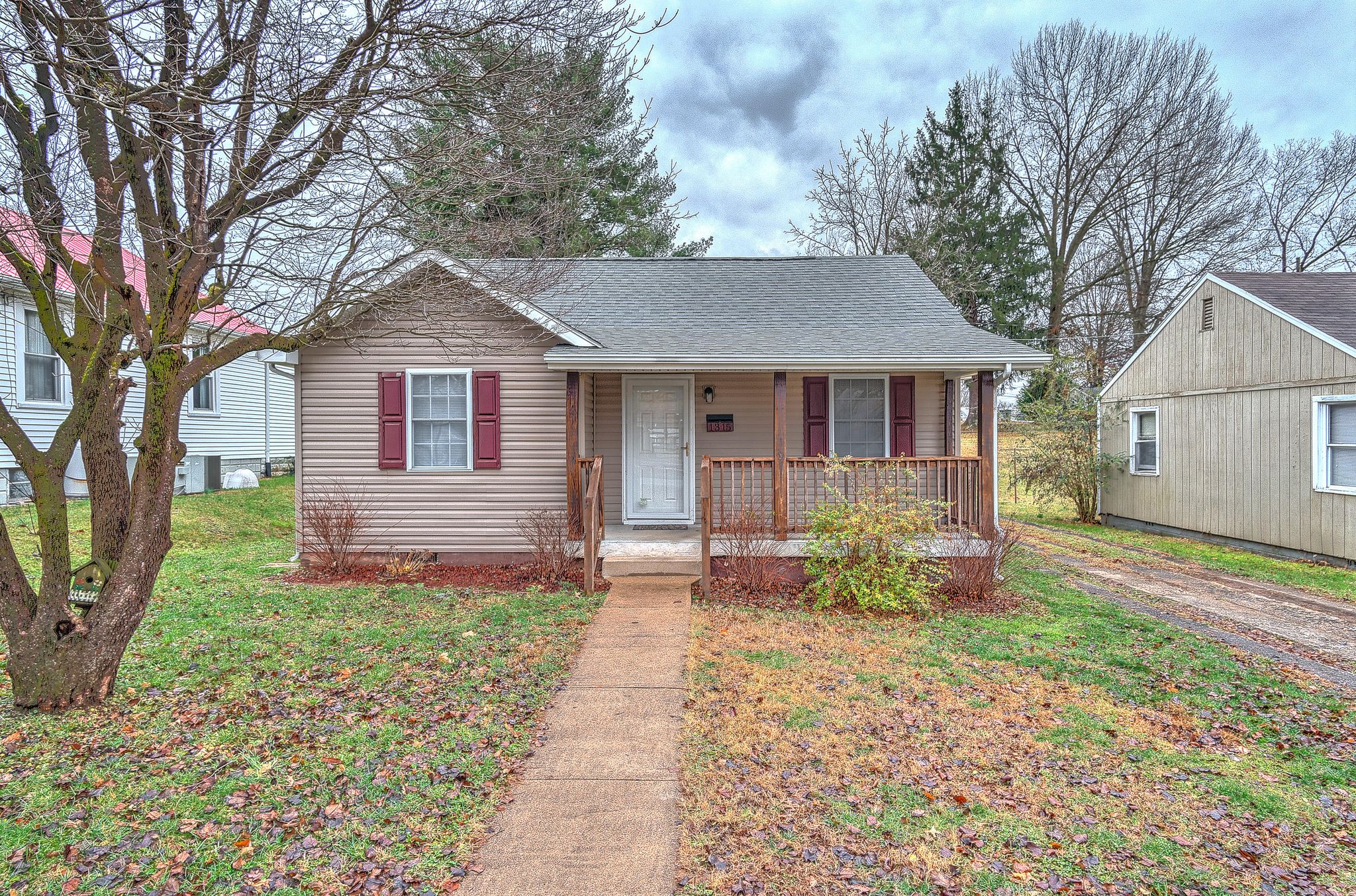 1315 Edgemont Ave, Bristol, TN 37620 2 Bed, 2 Bath SingleFamily Home