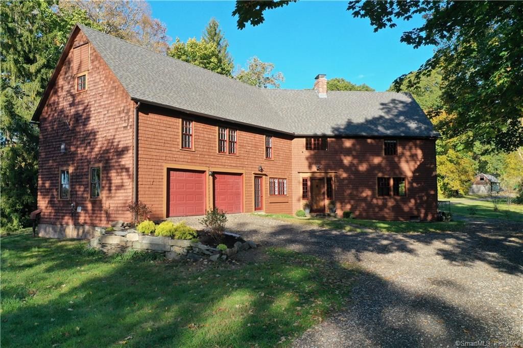 96 Middle Haddam Rd, East Hampton, CT 06424 4 Bed, 2 Bath MLS