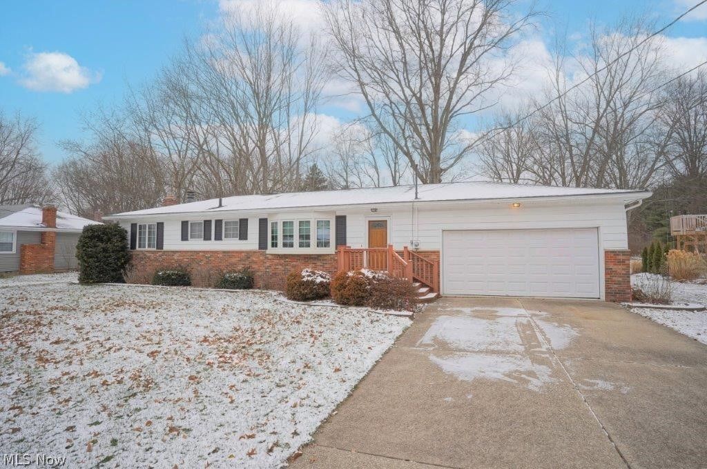 989 Maple St, Tallmadge, OH 44278 Trulia