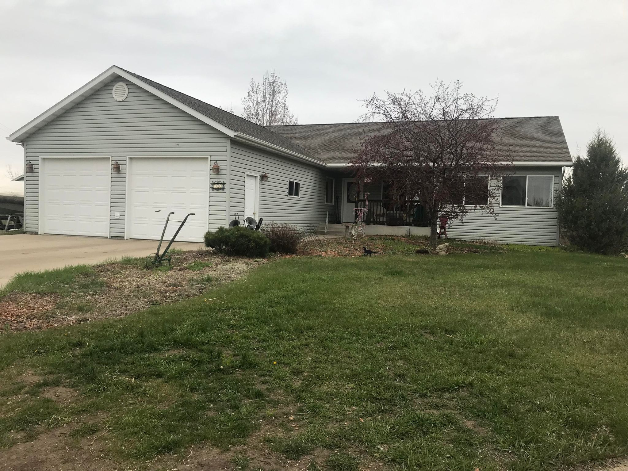 915 Oak Ave, New Salem, ND 58563 Trulia