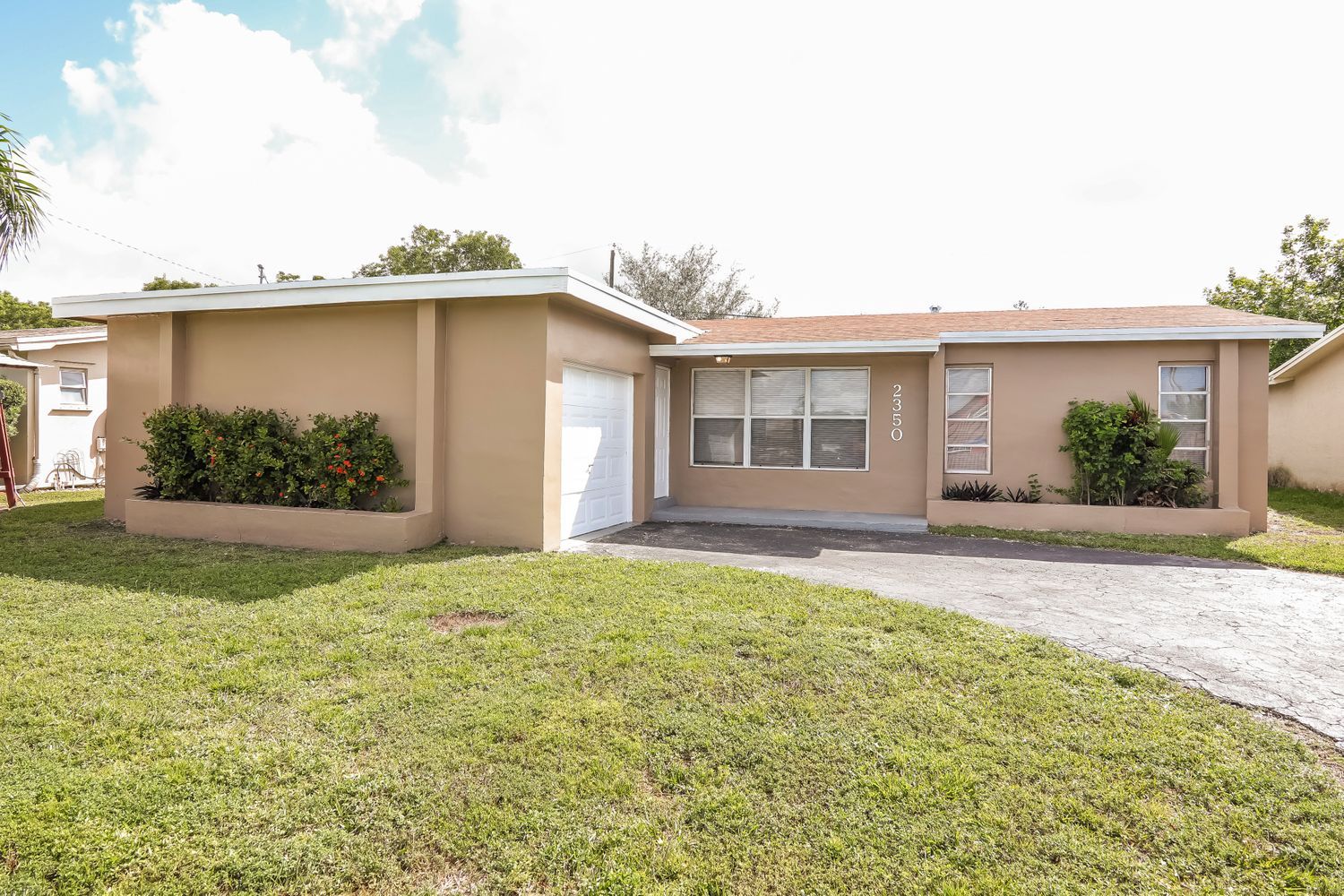 2350 NW 89th Ave, Sunrise, FL 3 Bed, 2 Bath SingleFamily Home 36 Photos Trulia