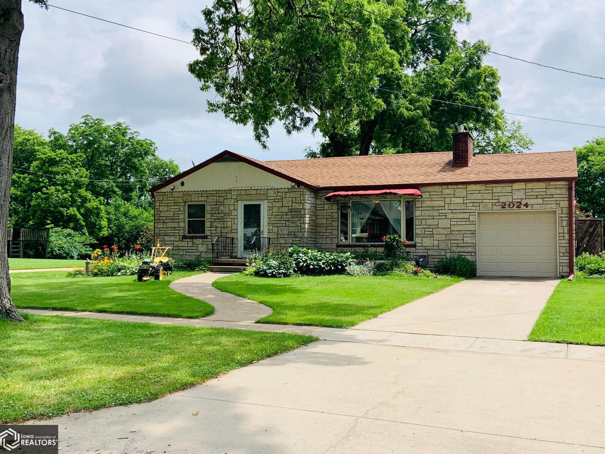2024 Highland Ave, Burlington, IA 52601 Trulia