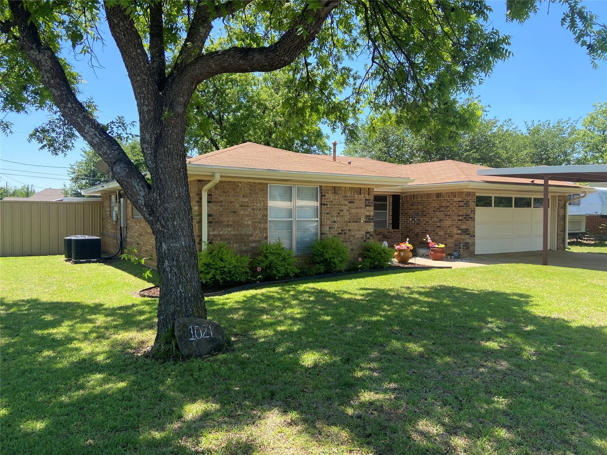 1021 Arbor St, Olney, TX 76374 Trulia
