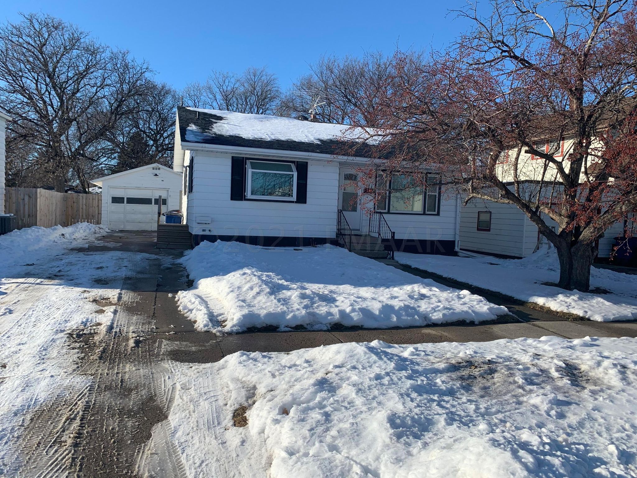311 16th St N, Moorhead, MN 56560 Trulia
