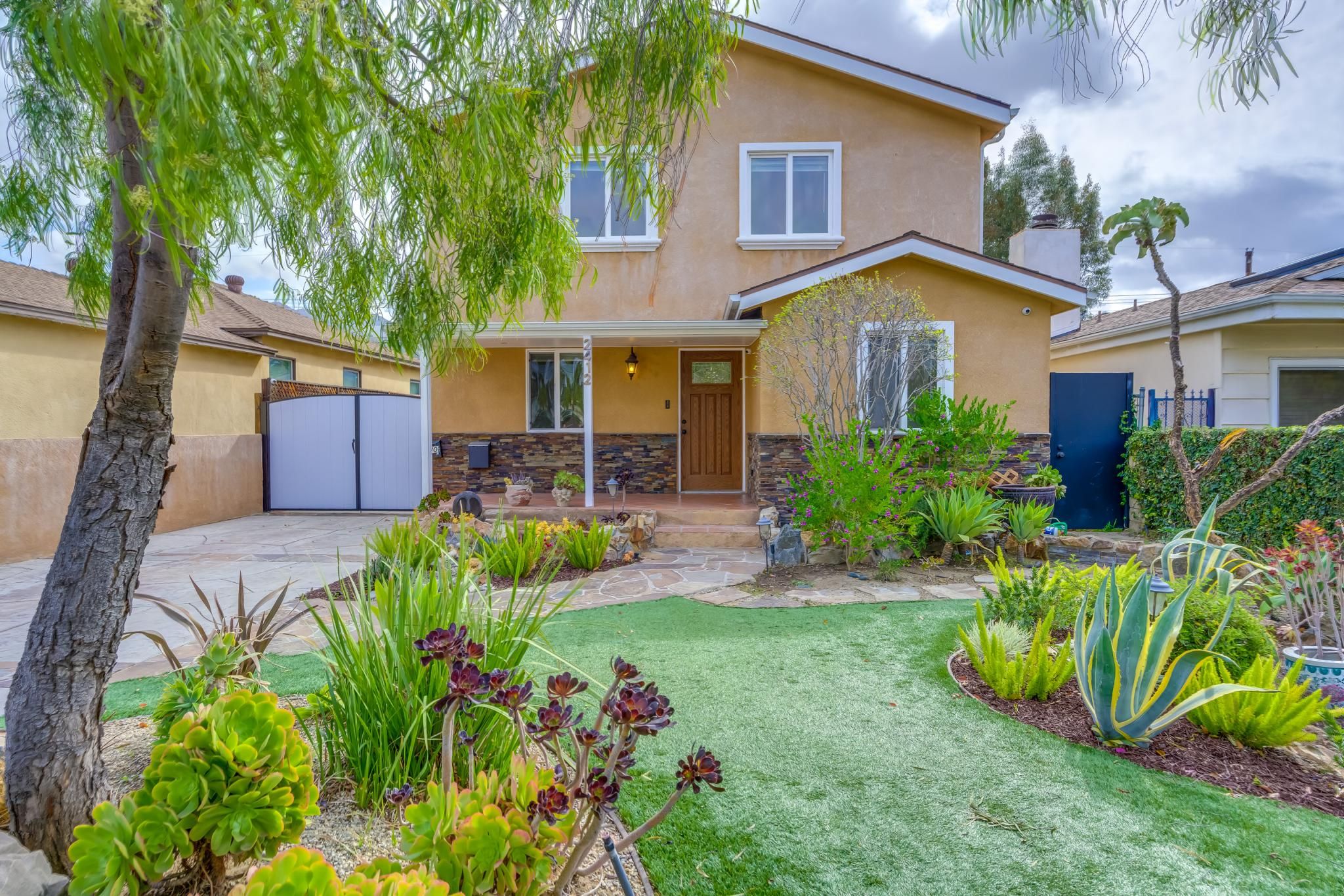 2412 N Lincoln St, Burbank, CA 91504 | Trulia