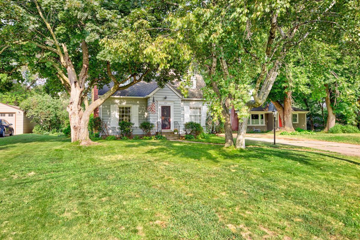 1731 Alta Vista Dr, Roseville, MN 55113 Trulia