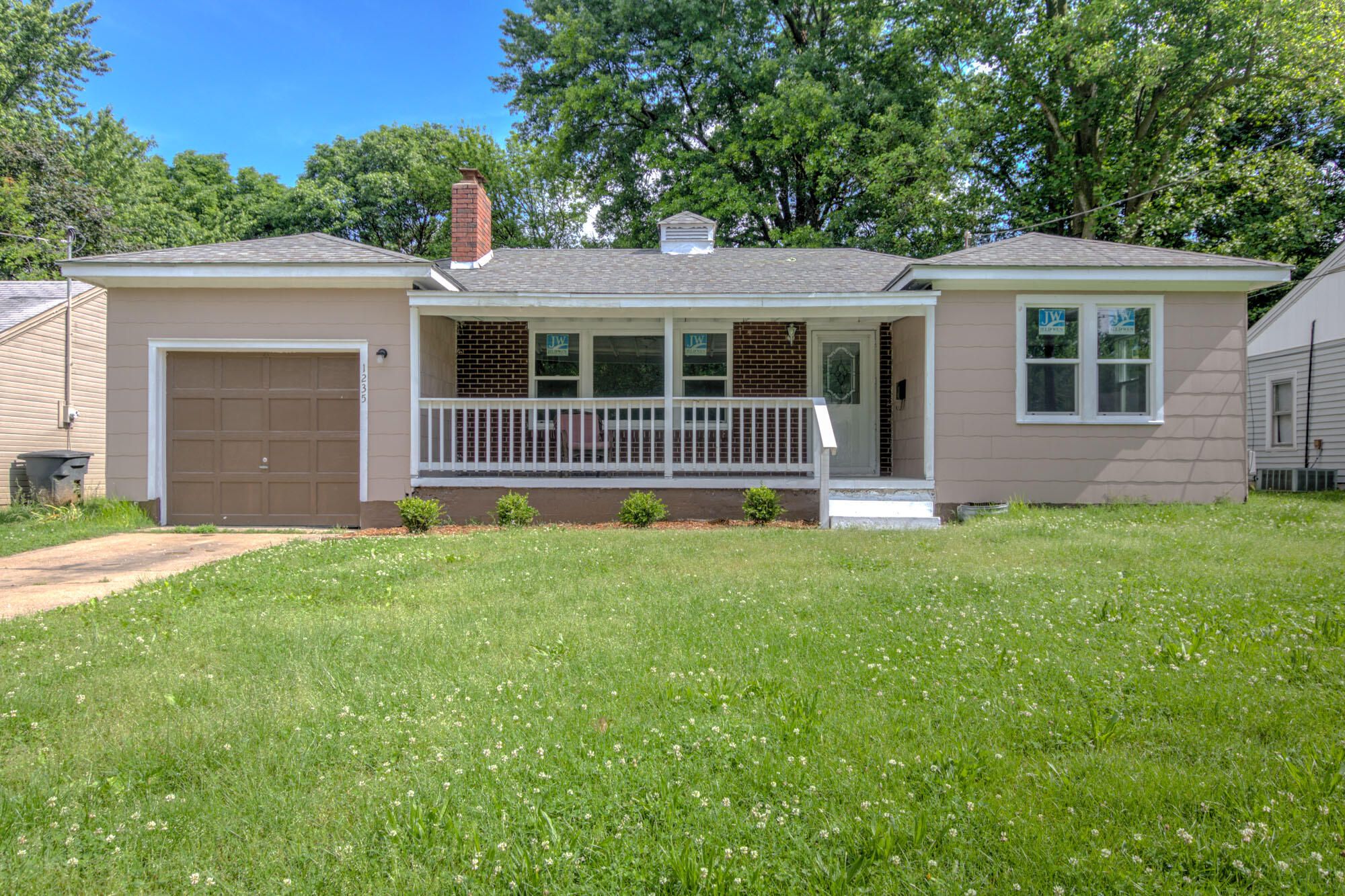 1235 E St, Springfield, MO 65804 MLS 60192022 Trulia