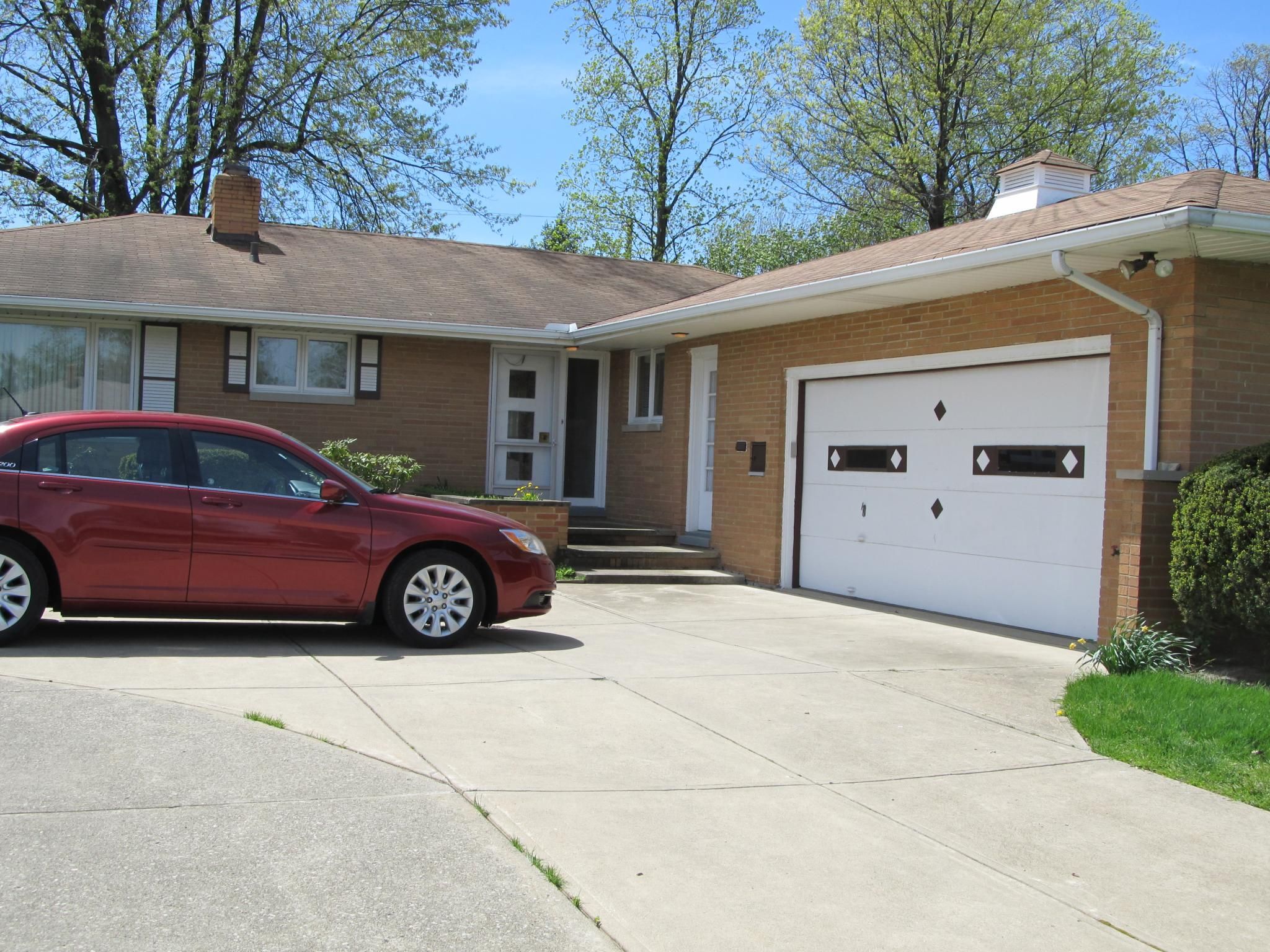 1000 Parkview Dr, Seven Hills, OH 44131 Trulia