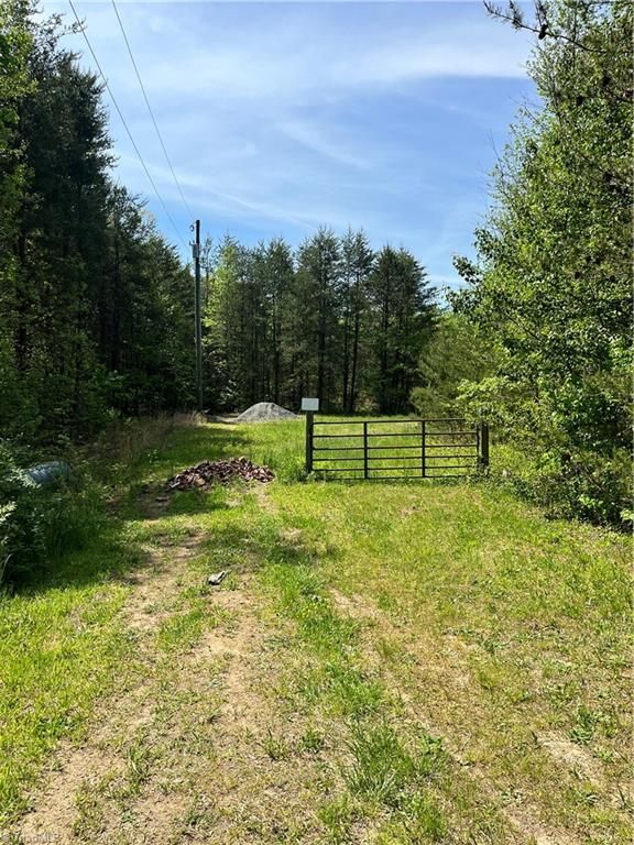 Cain Forest Dr, Walkertown, NC 27051 MLS 1104159 Trulia