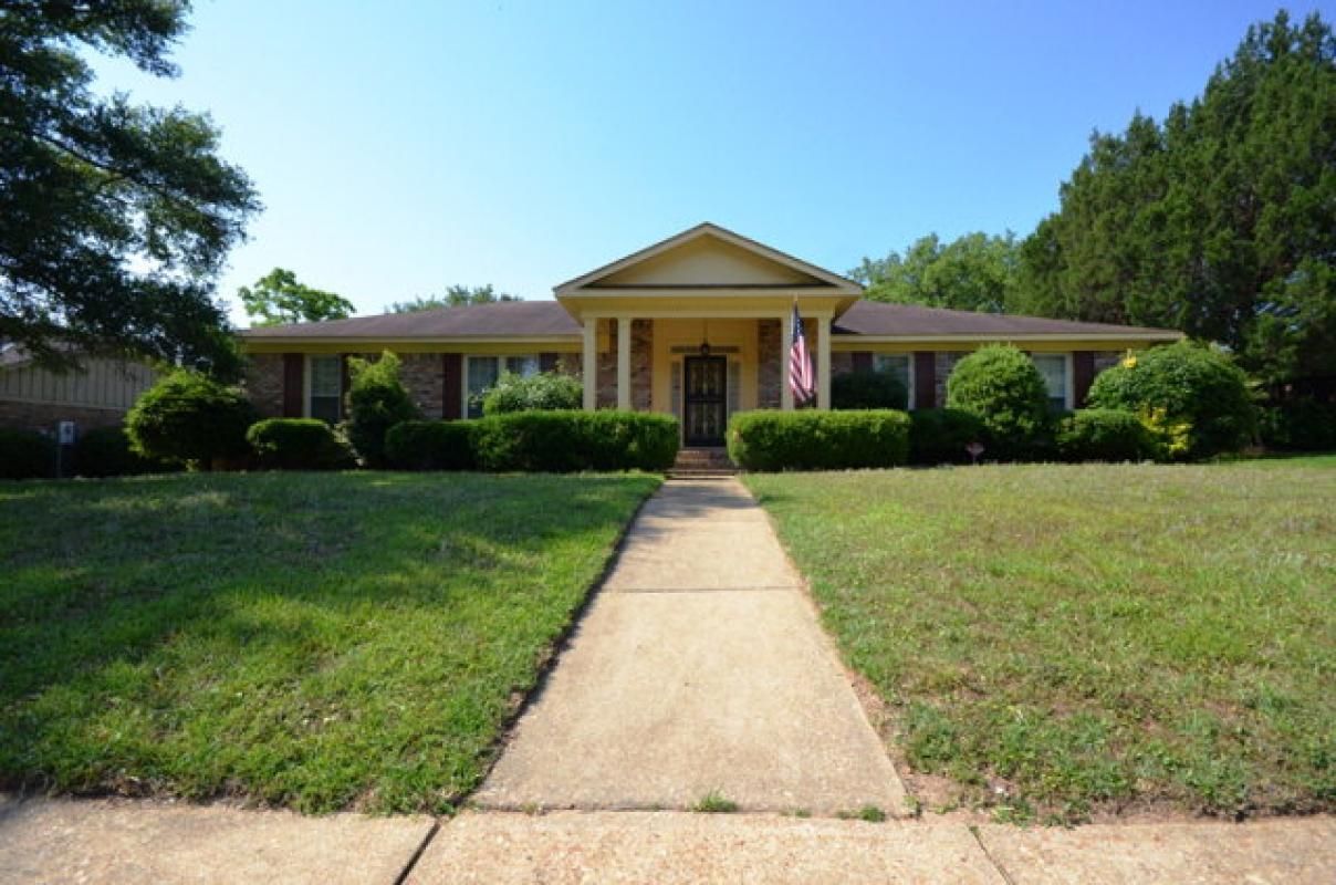 6105 Highland Woods Dr N, Mobile, AL 36608 Trulia