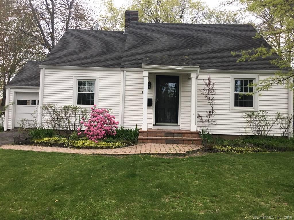 homes for rent west hartford ct