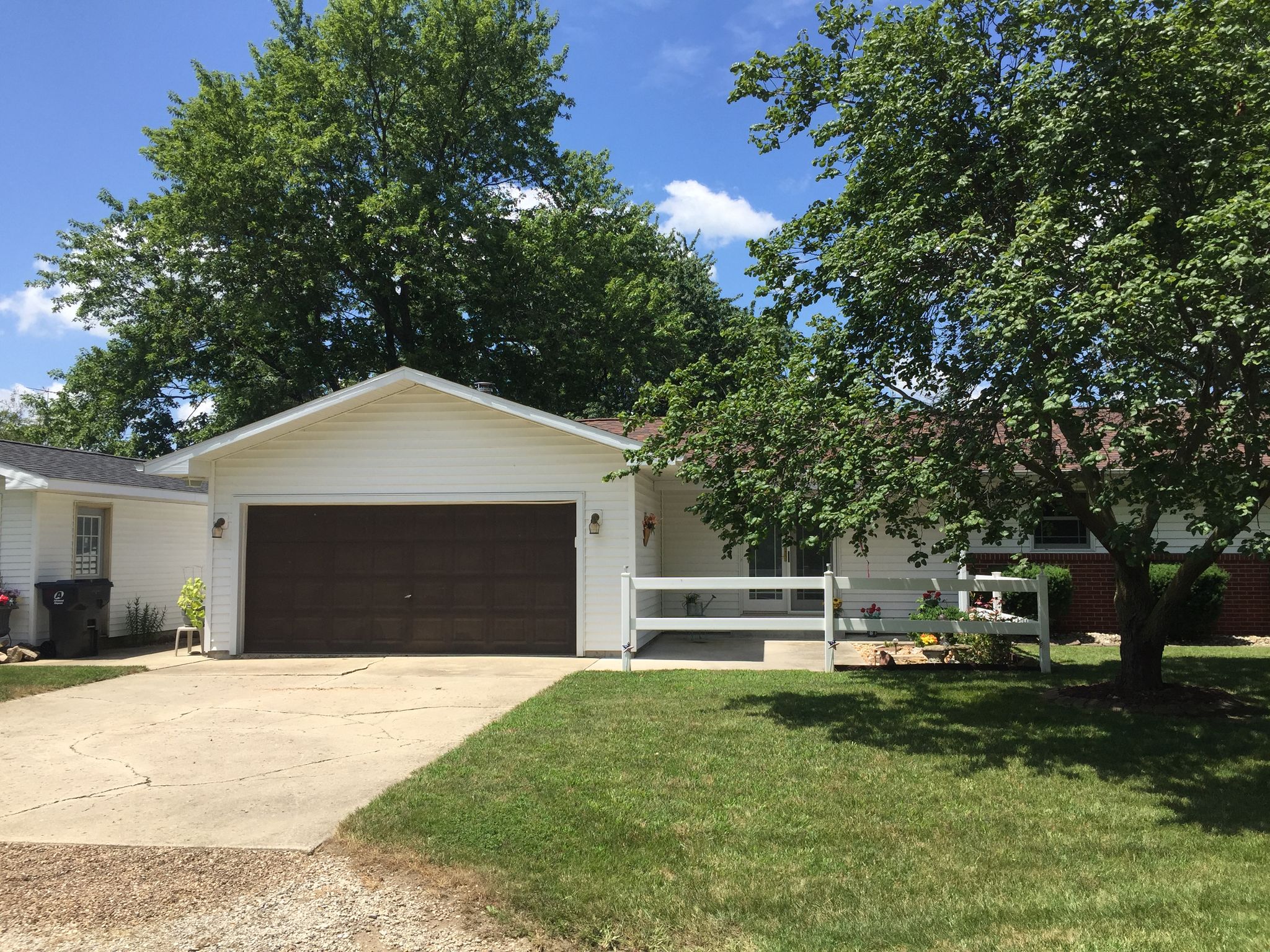 100 Homann Ct, Humboldt, IL 61931 Trulia
