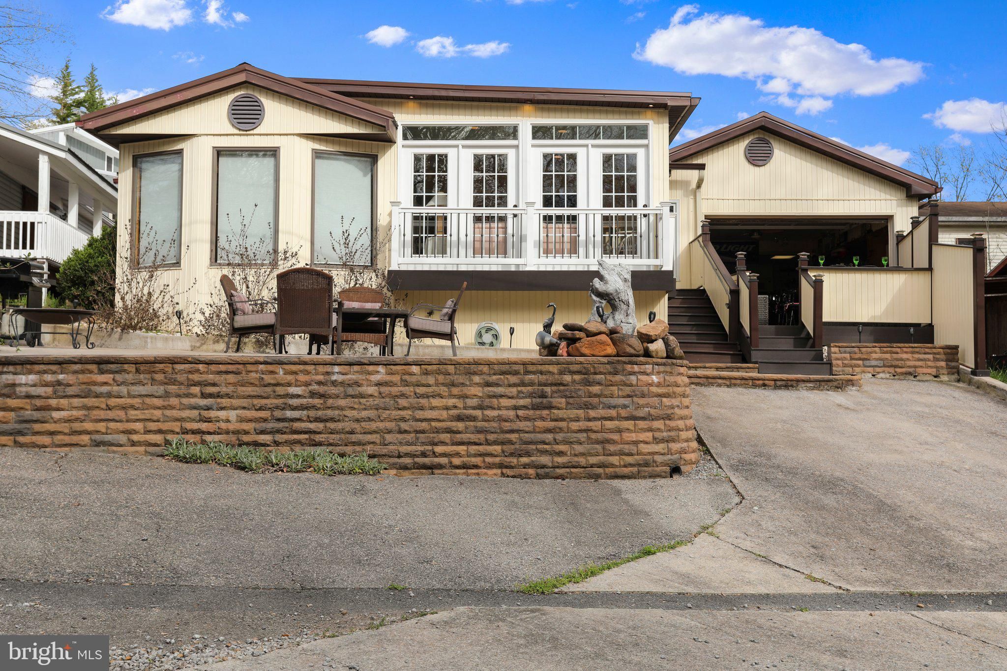 8123 Rabbit Ln, Falling Waters, WV 25419 MLS WVBE2028014 Trulia