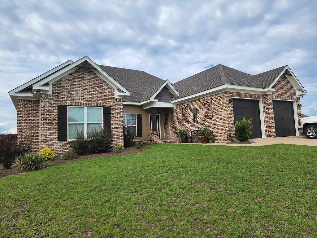 100 Manor Dr, Headland, AL 36345 Trulia