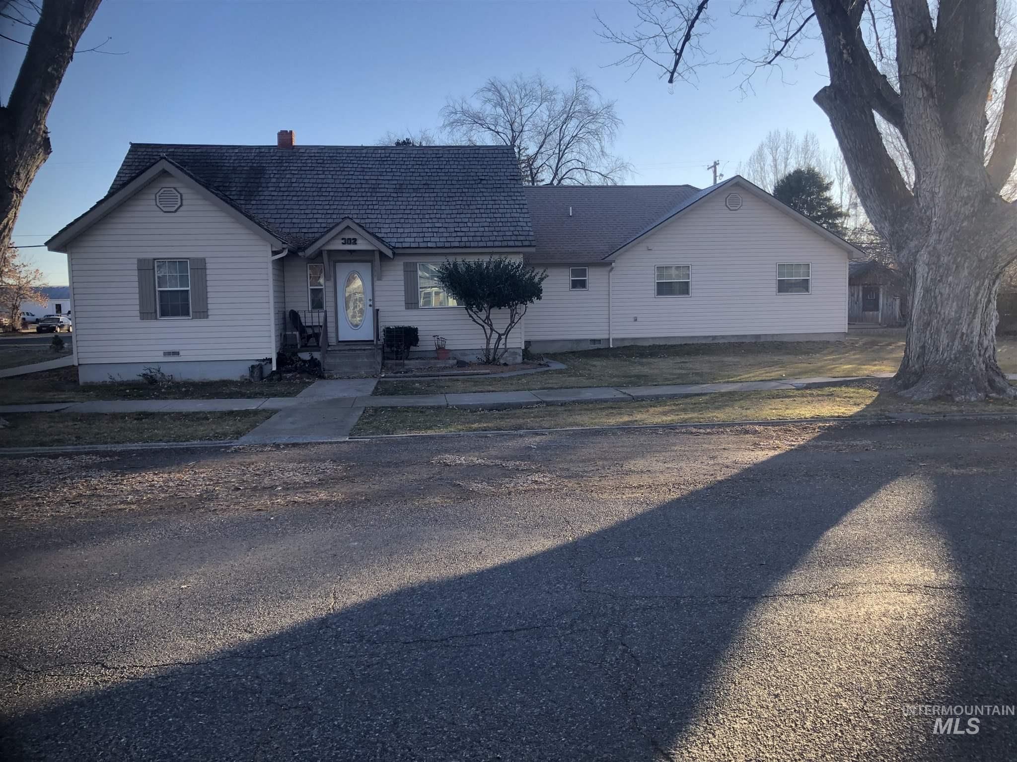 302 Nevada St, Gooding, ID 83330 Trulia