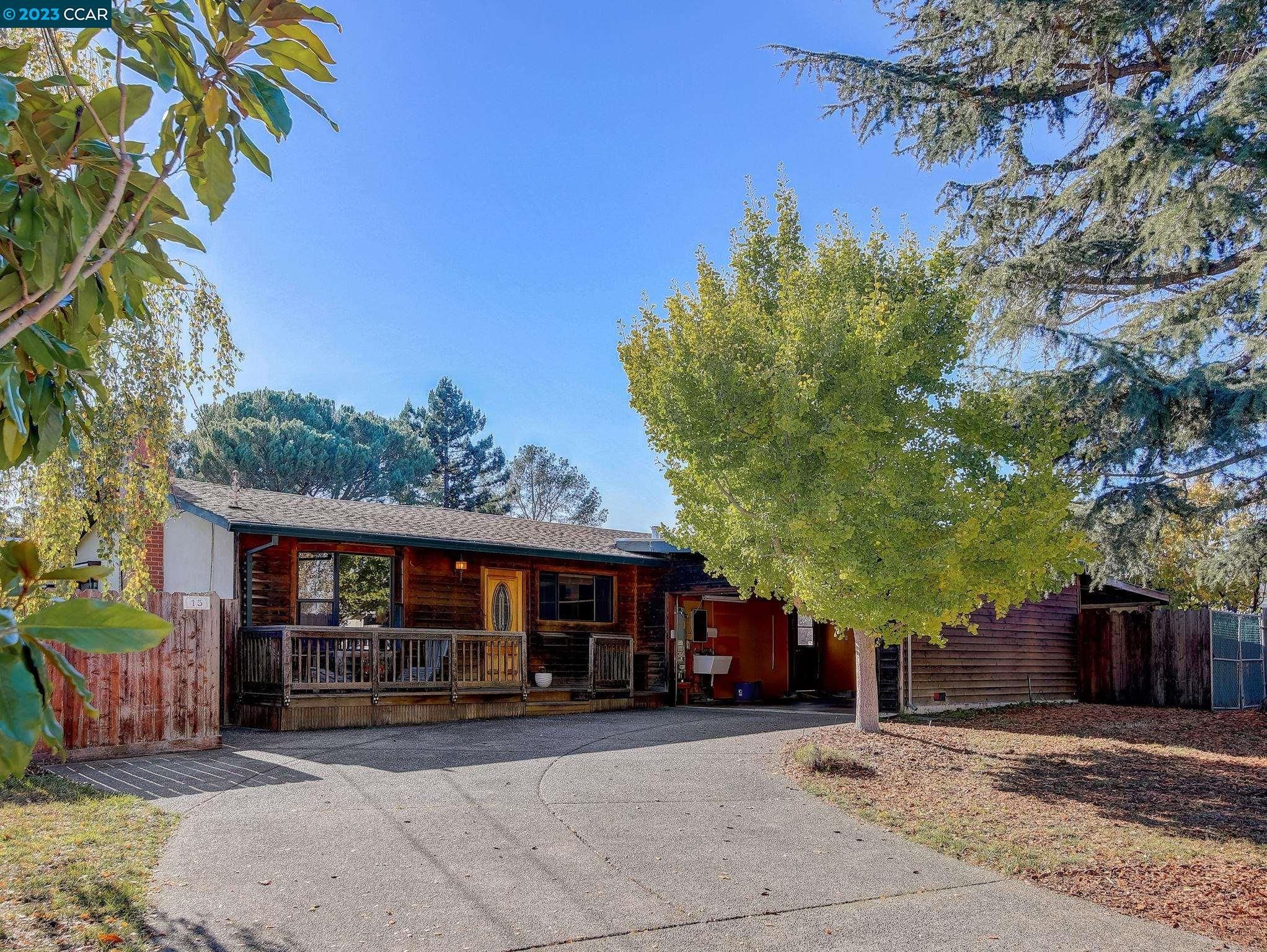 15 Jules Dr, Novato, CA 94947 See Est. Value, Schools & More