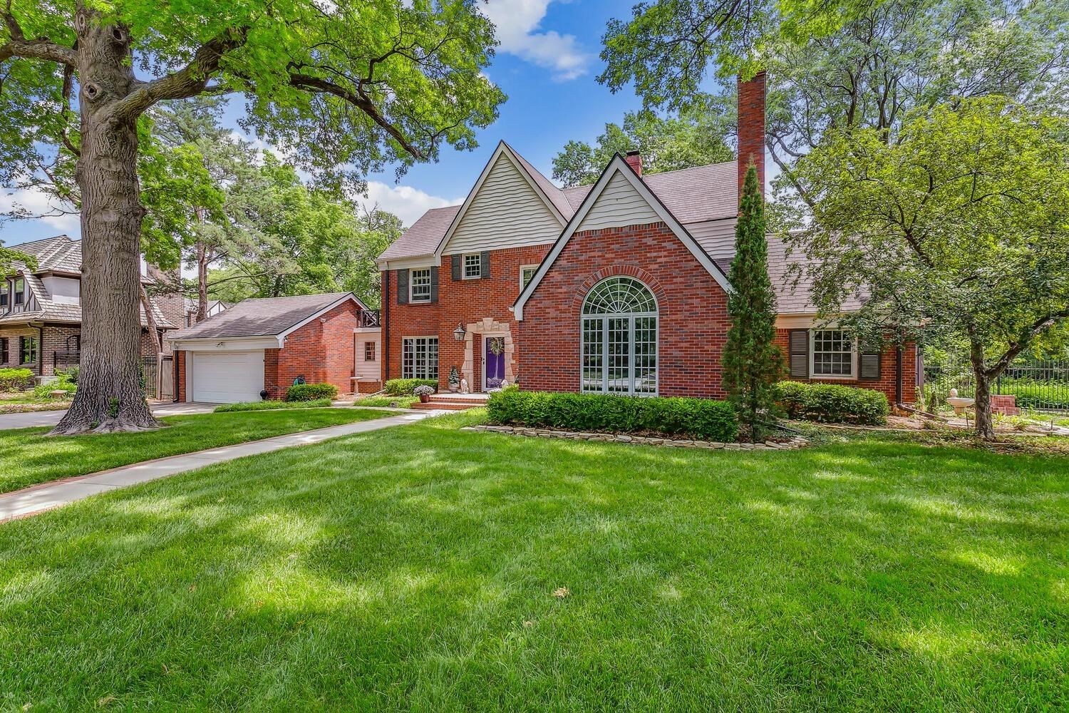 6 N Saint James Pl, Eastborough, KS 67206 Trulia