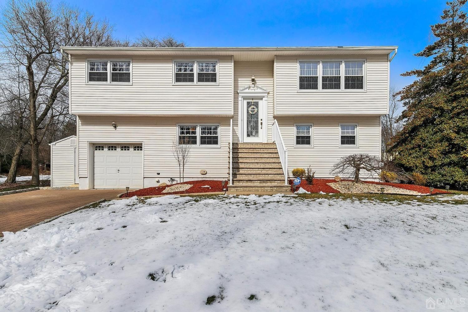 284 Matchaponix Ave, Monroe Township, NJ 08831 Trulia