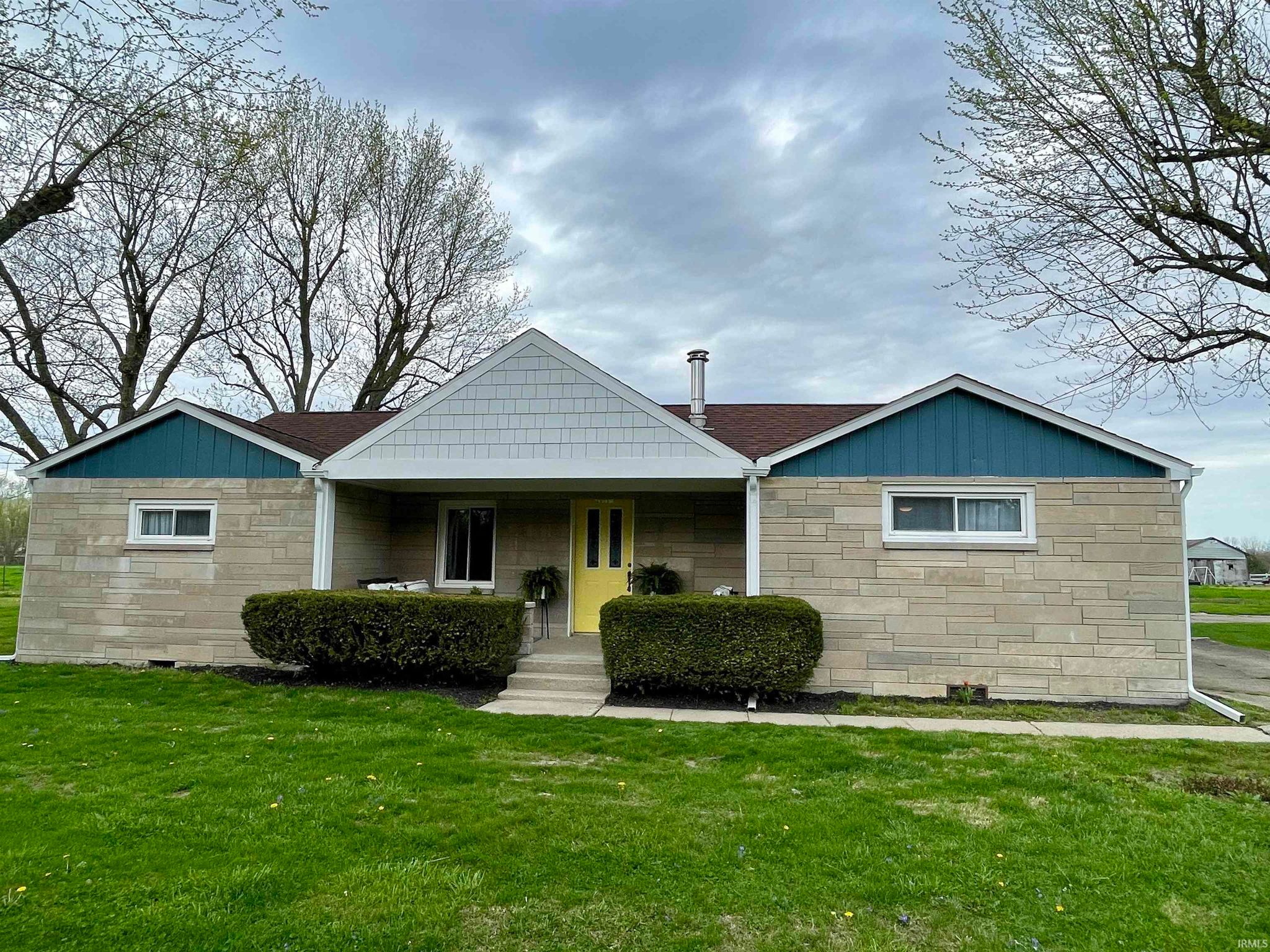 7700 W Cornbread Rd, Yorktown, IN 47396 Trulia