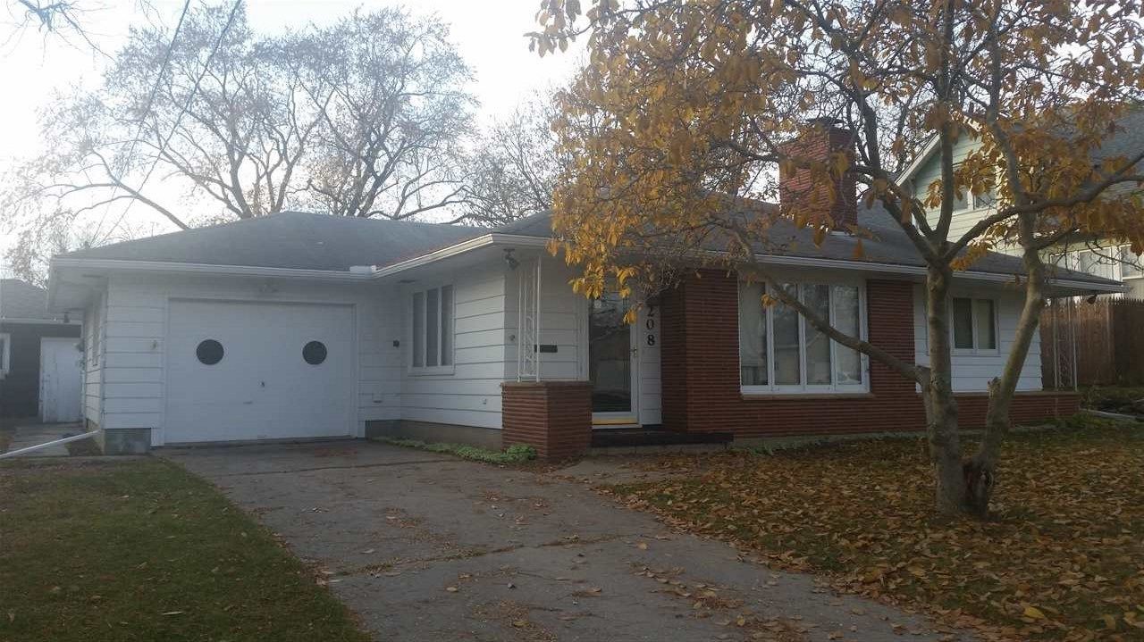 208 1st Ave NW, Oelwein, IA 50662 Trulia