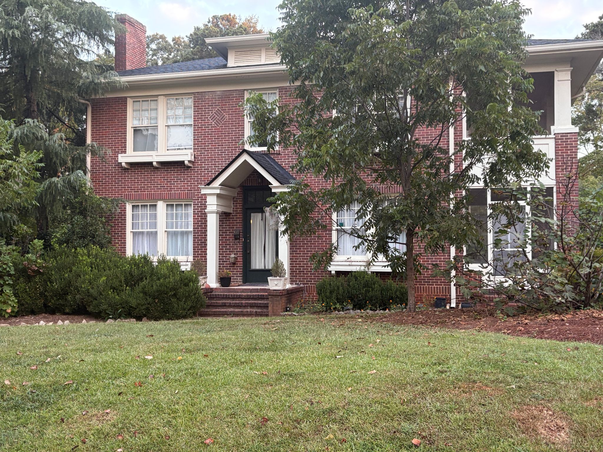 724 Sycamore St, Decatur, GA 30030 - See Est. Value, Schools & More