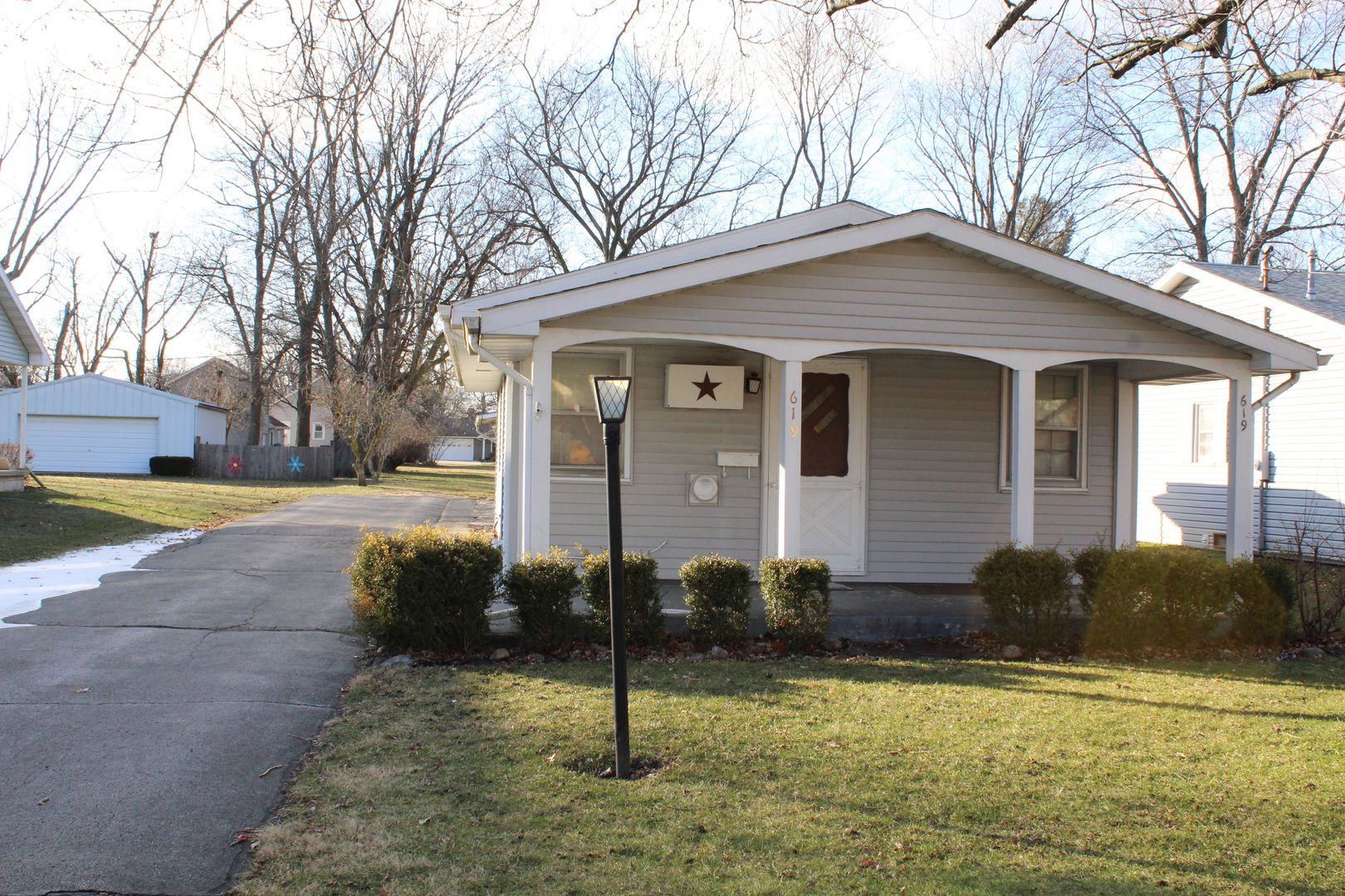 619 S Belmont Ave, Watseka, IL 1 Bed, 1 Bath SingleFamily Home 18