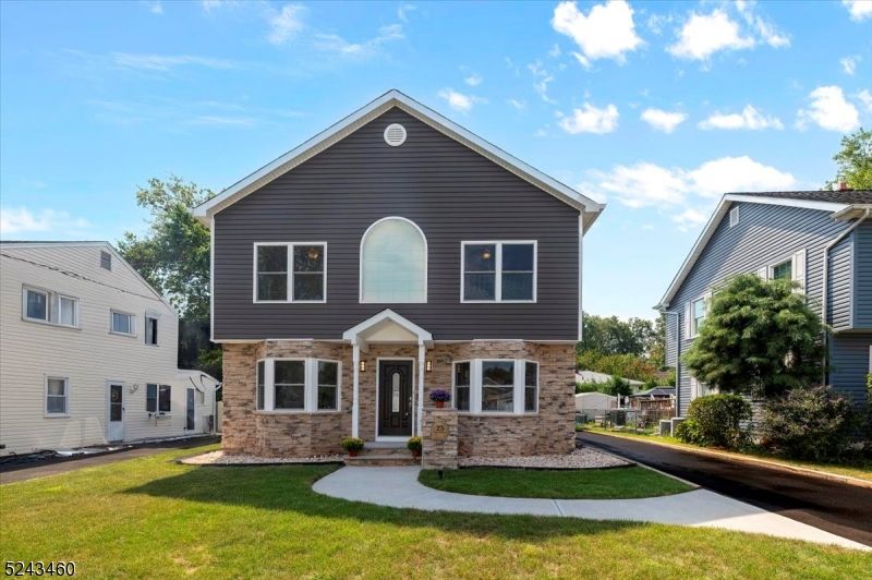 25 Sunset Dr, Clark, NJ 07066 See Estimated Value