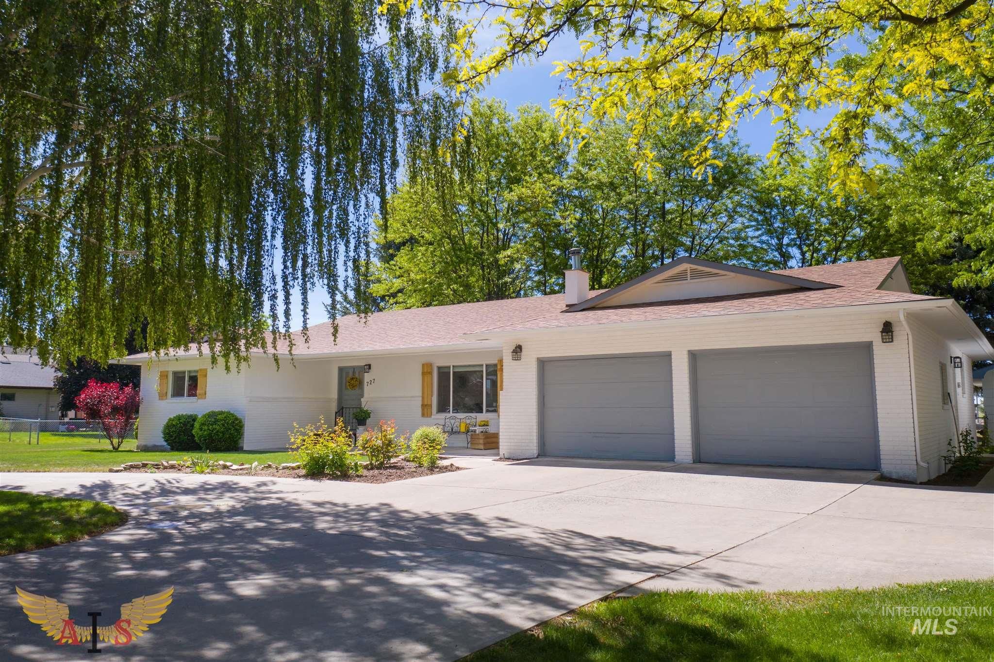 727 9th Ave E, Gooding, ID 83330 Trulia