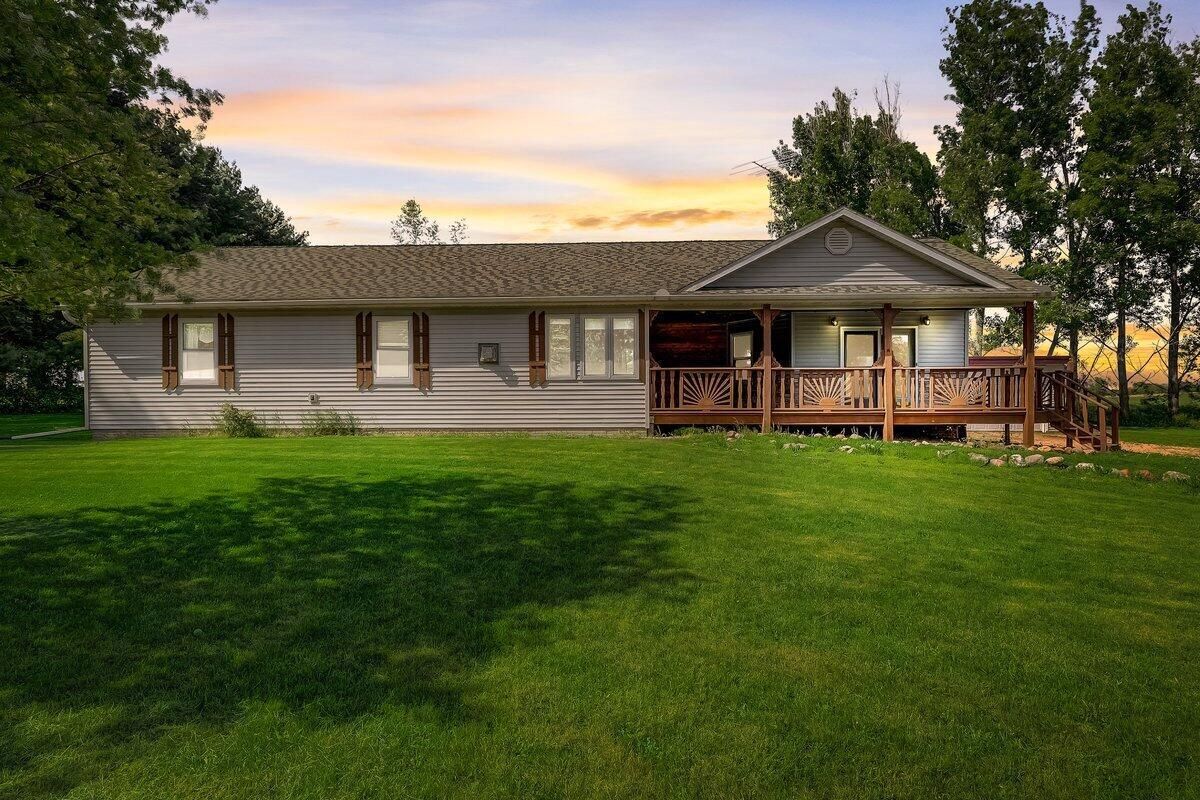 N6125 Square ROAD, Horicon, WI 53032 Trulia