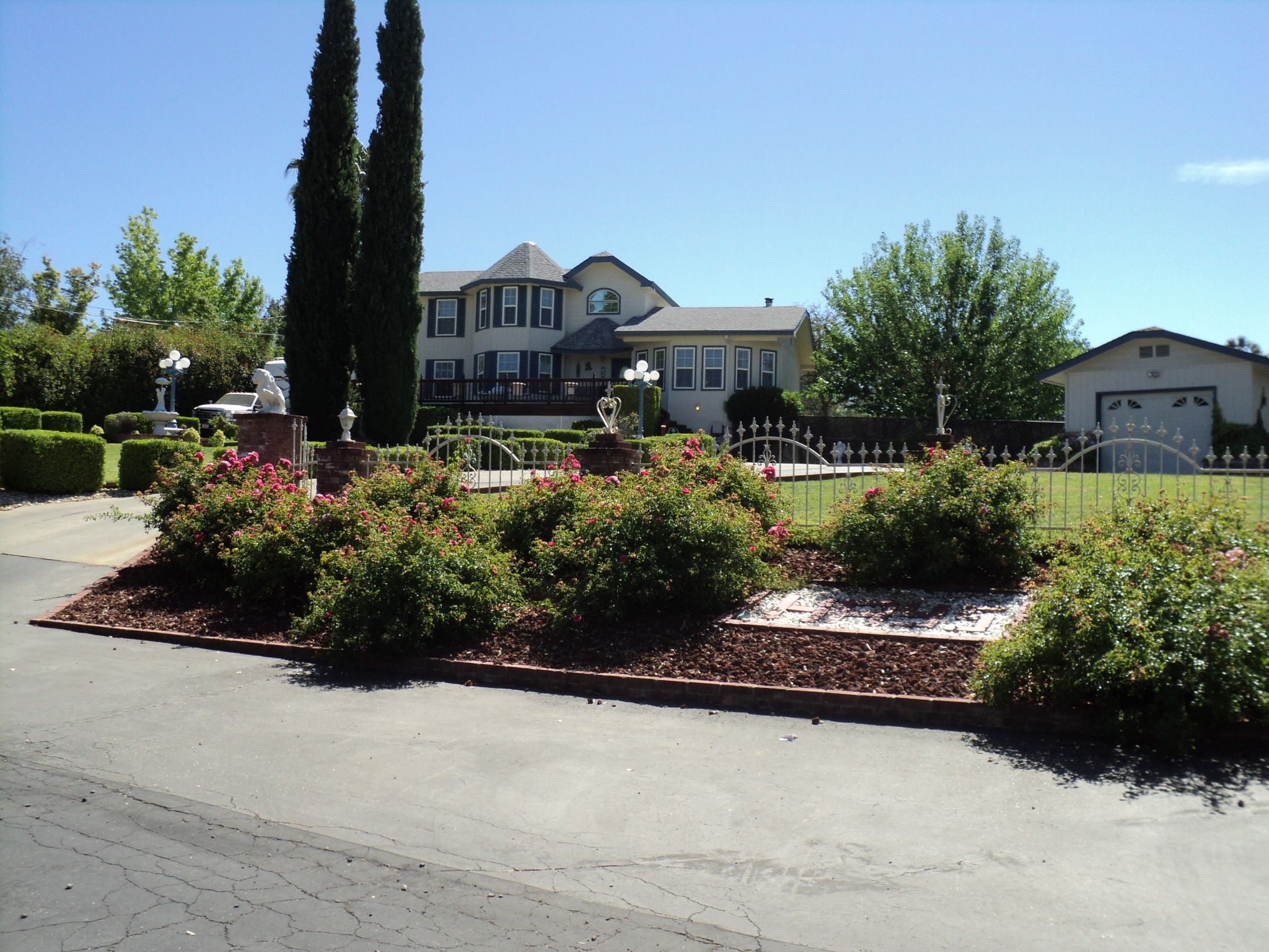 62 Country View Ln, Oroville, CA 3 Bed, 4 Bath SingleFamily Home