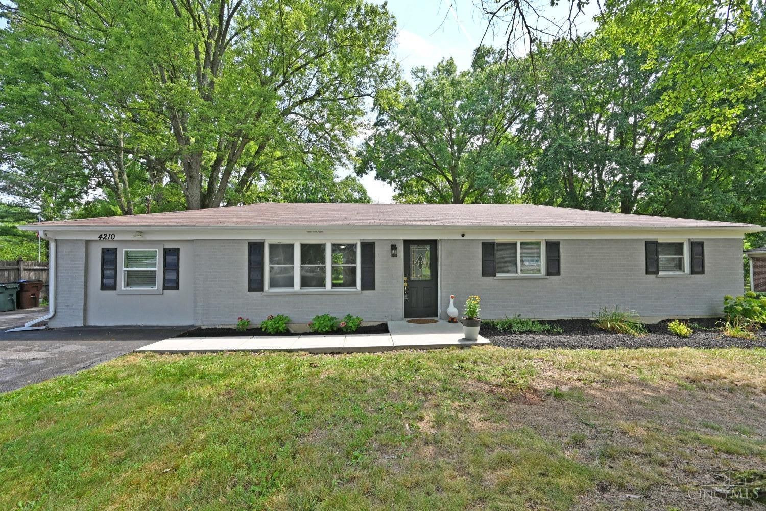 4210 Dixie Dr, Cincinnati, OH 45245 SingleFamily Home for Sale MLS