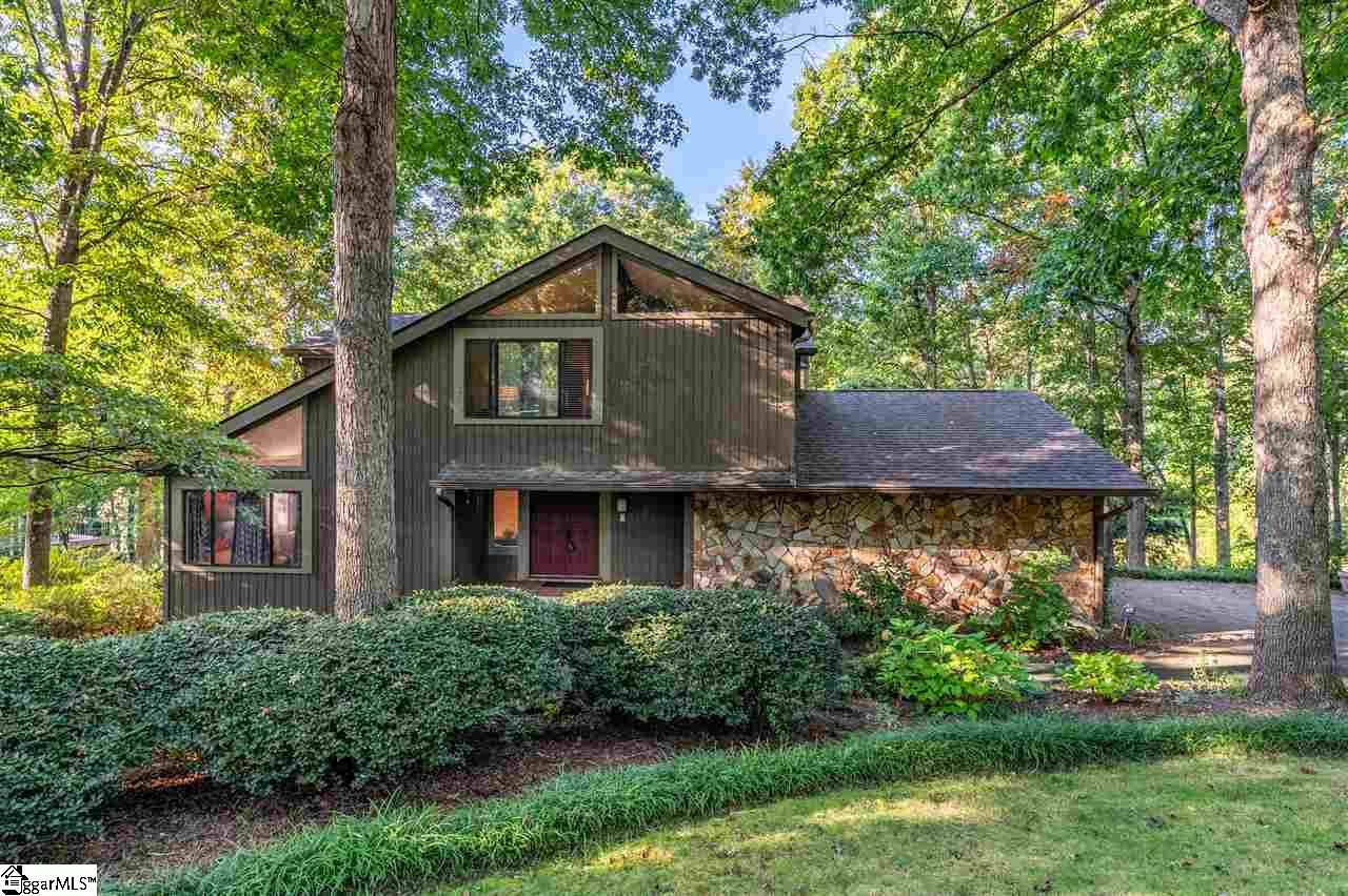 310 Sassafras Dr, Taylors, SC 29687 4 Bed, 3 Bath SingleFamily Home