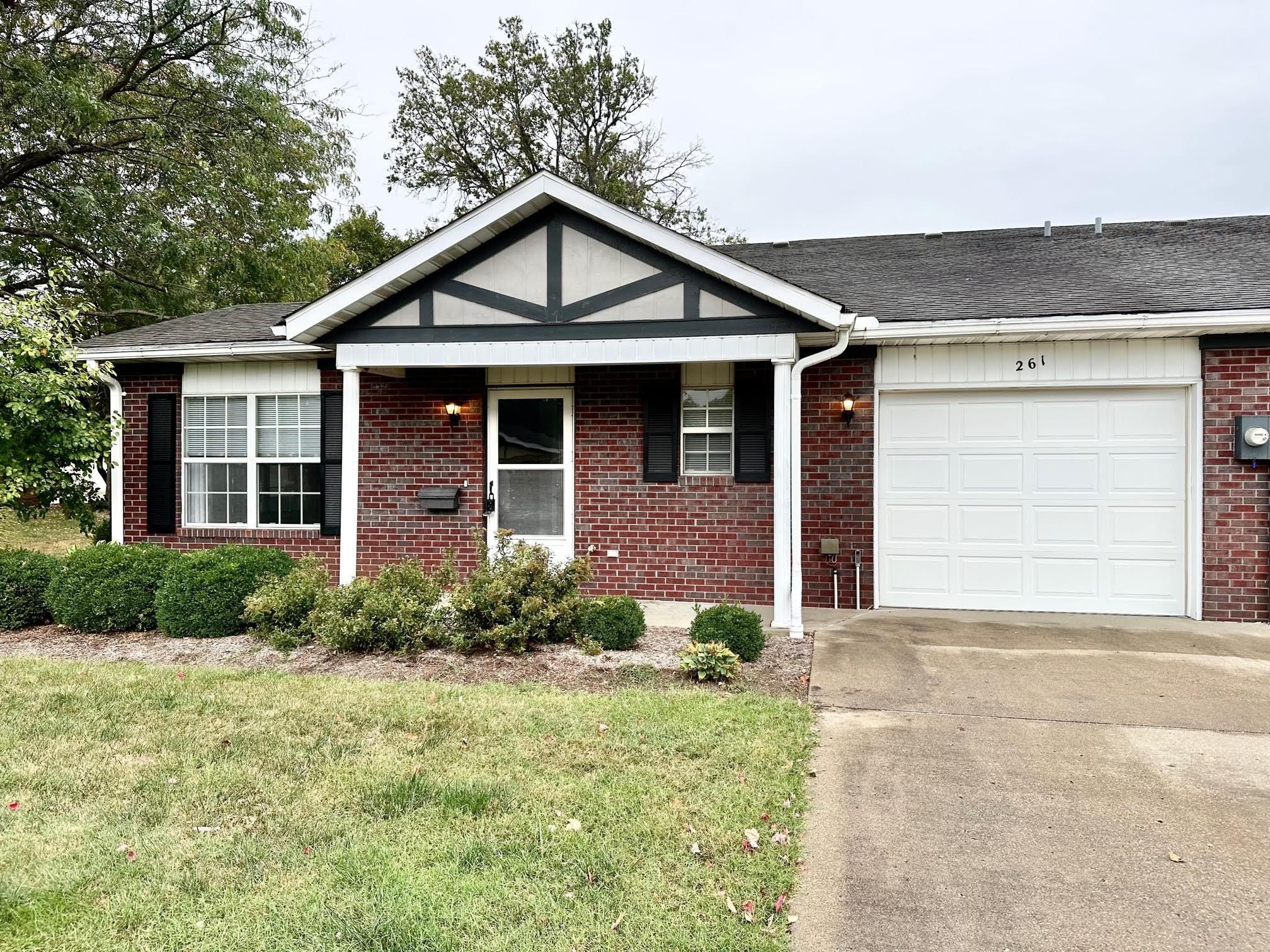 261 Francis Avenue Ct, Terre Haute, IN 47804 | Trulia 261 Francis Avenue Ct, Terre Haute, IN 47804 | Trulia