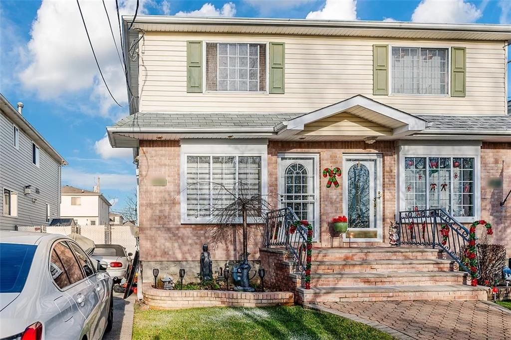 405 Quintard St, Staten Island, NY 10305 See Est. Value, Schools & More