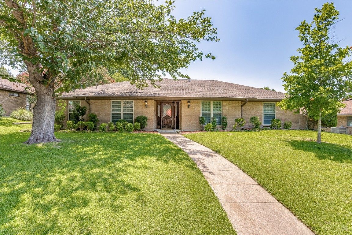 114 La Fawn Cir, Garland, TX 75043 Trulia